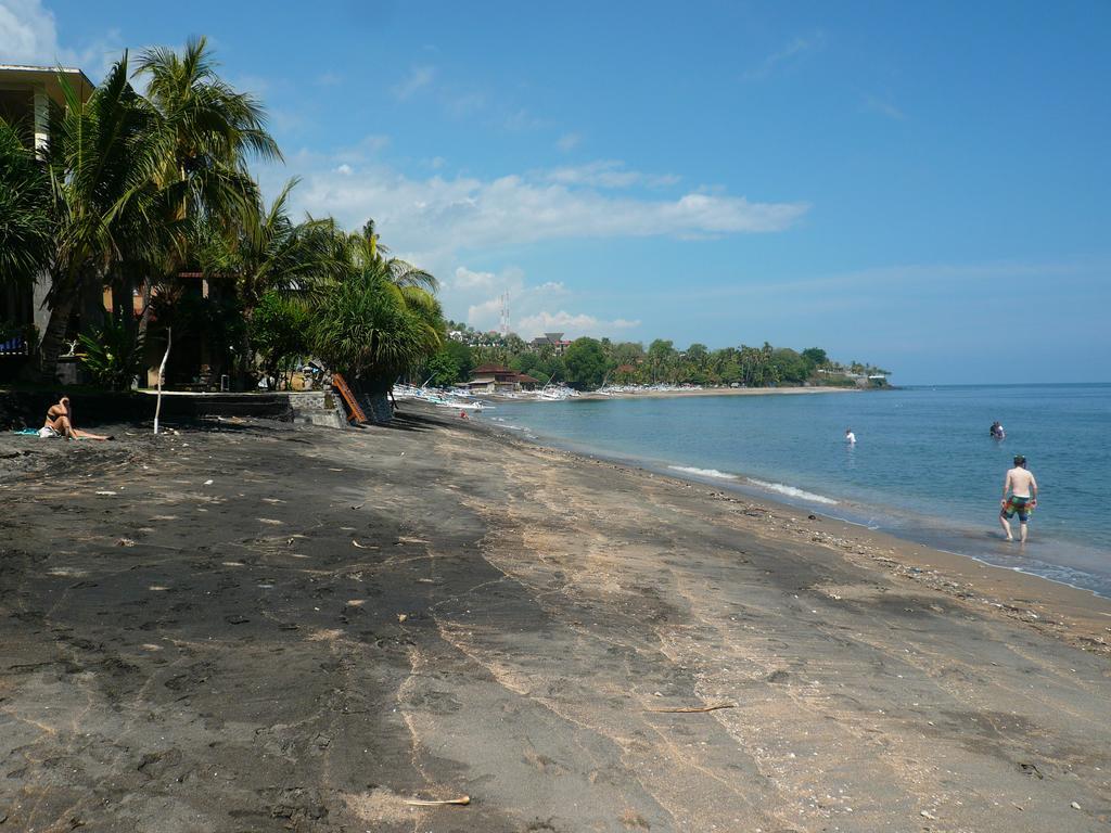 Rumah Wayans Lipah Амед Экстерьер фото
